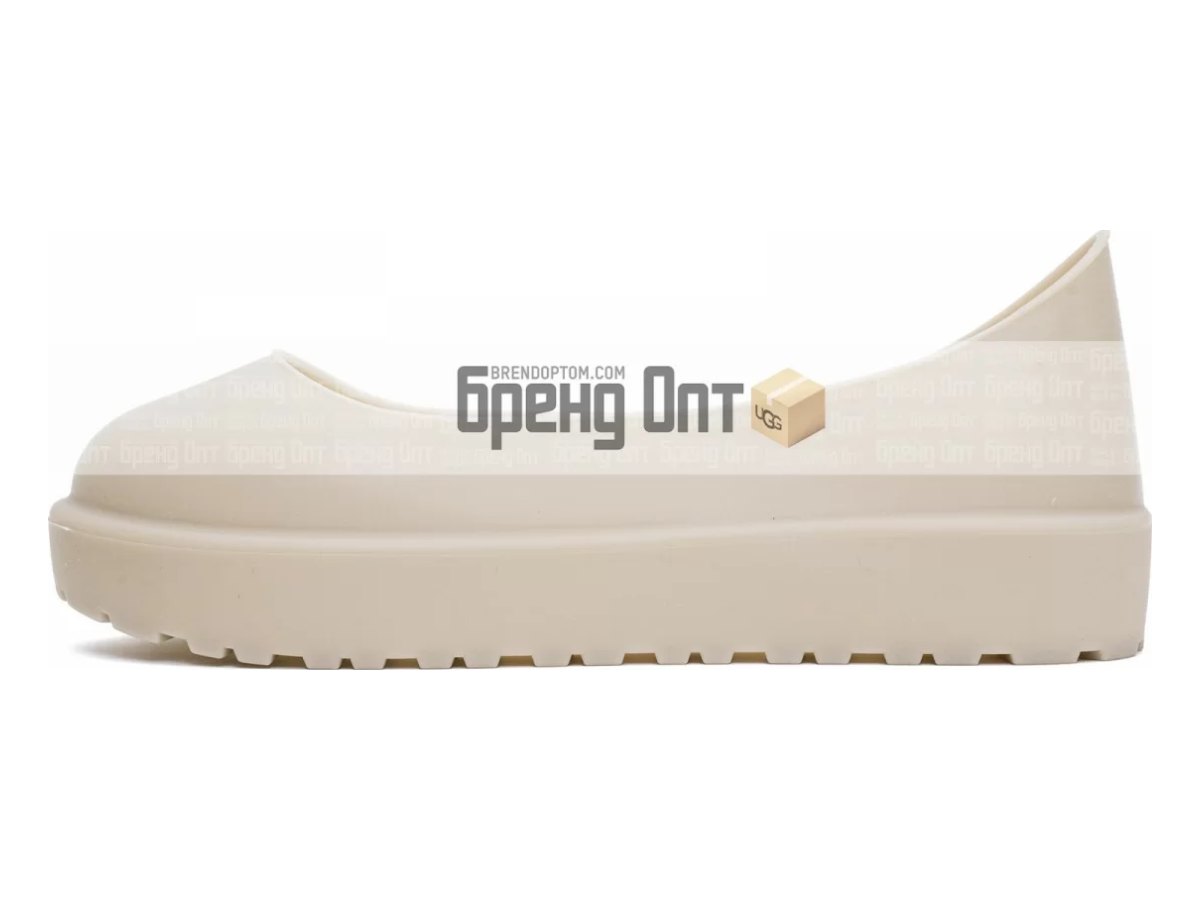 UGG Boot Guard Sand — вид «спереди»