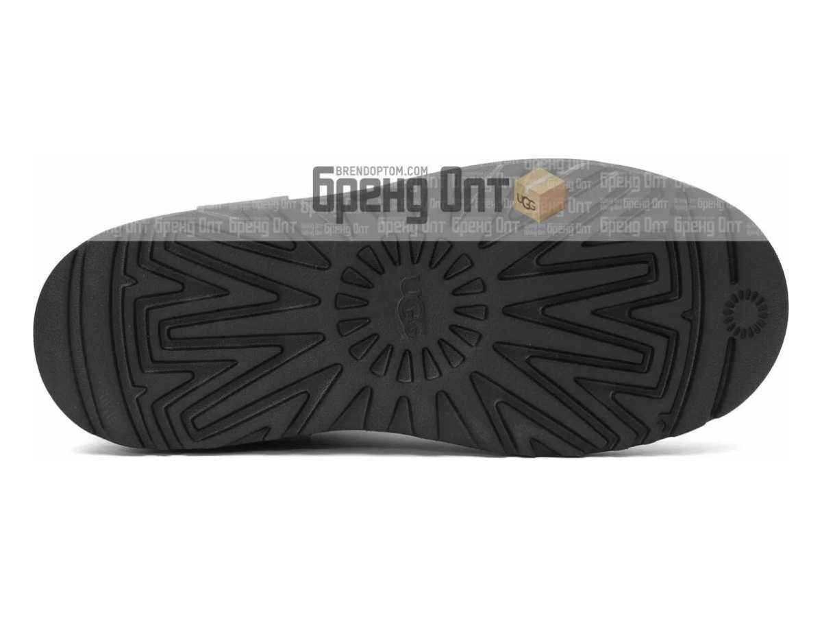 UGG Classic Clear Mini Black New — вид «подошва»