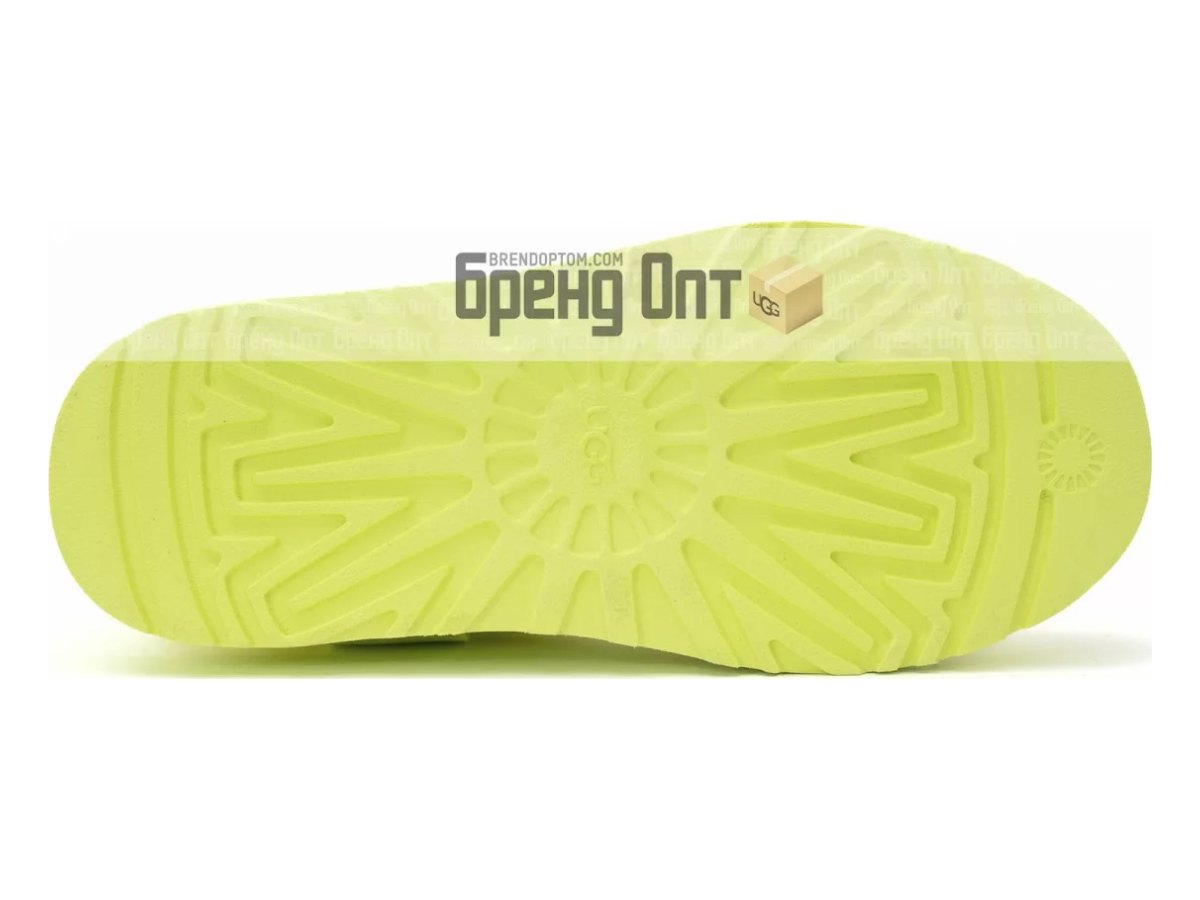 UGG Classic Clear Mini Sulfur — вид «подошва»