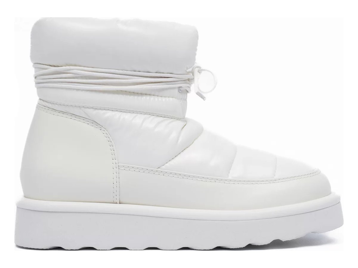 UGG Classic Mini Blow White — вид «сбоку»