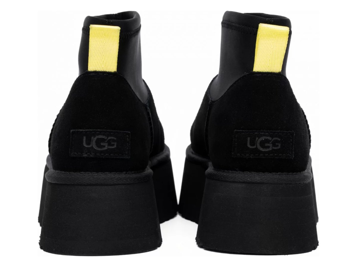 UGG Classic Mini Dipper Black — вид «сверху»