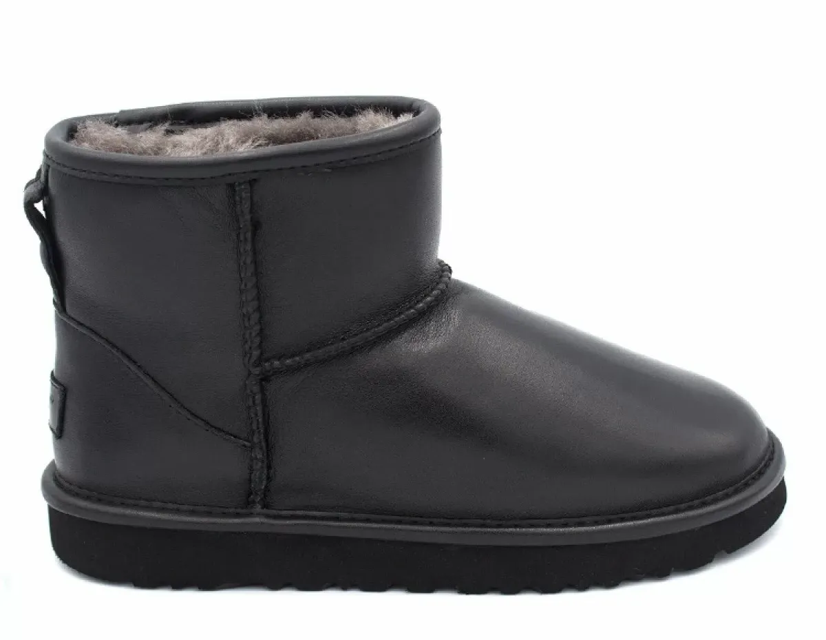 UGG Classic Mini II Leather Black — угги мужские классика, цвет чёрный (кожа)