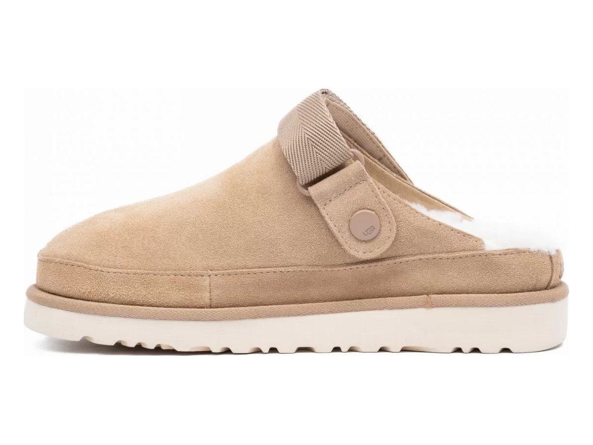 UGG Goldenstar Clog Sand — вид «спереди»