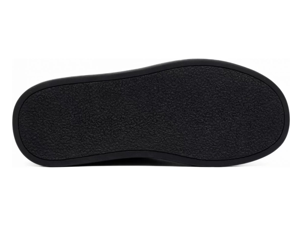 UGG Chelsea Crafted Black — вид «подошва»