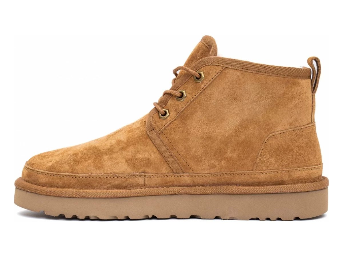 UGG Neumel Chestnut — вид «спереди»
