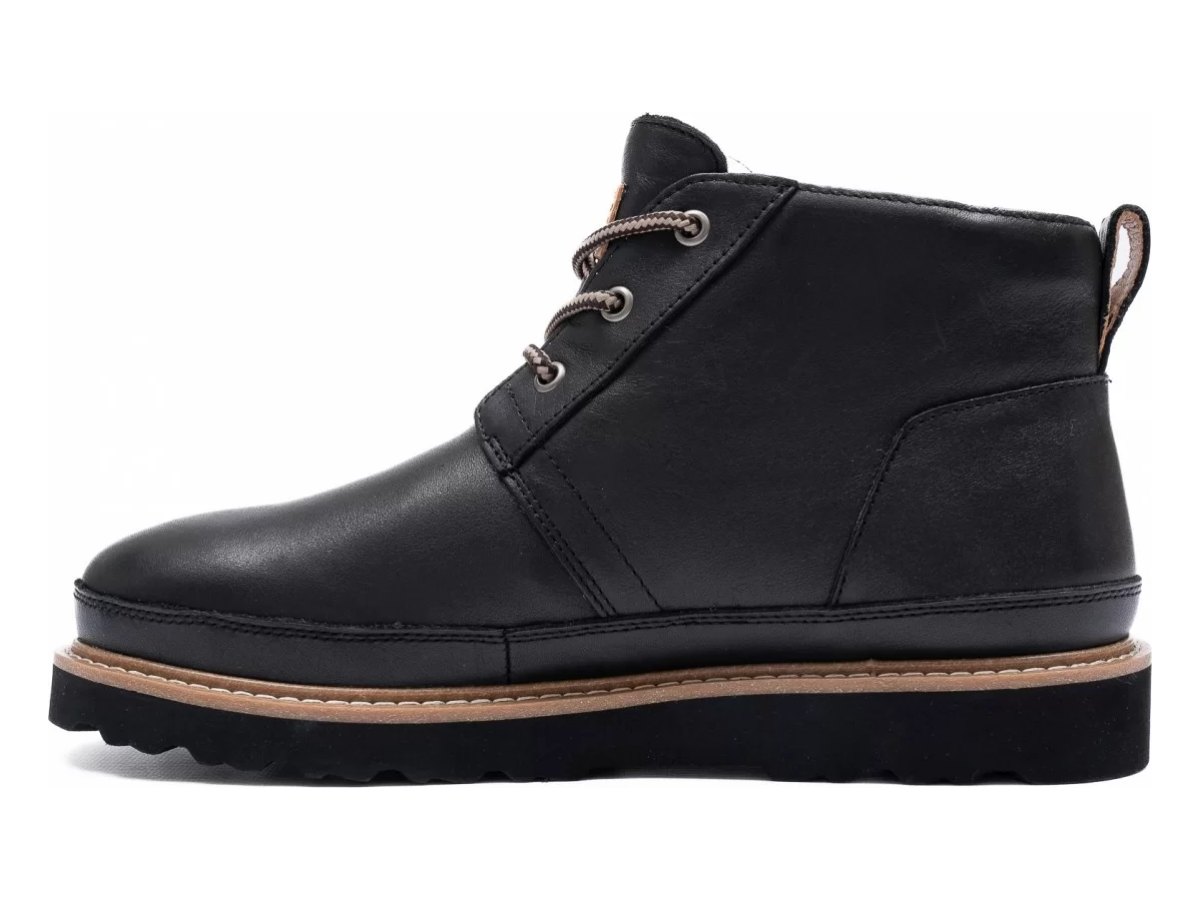 UGG Neumel Gentleman Leather Black — вид «спереди»