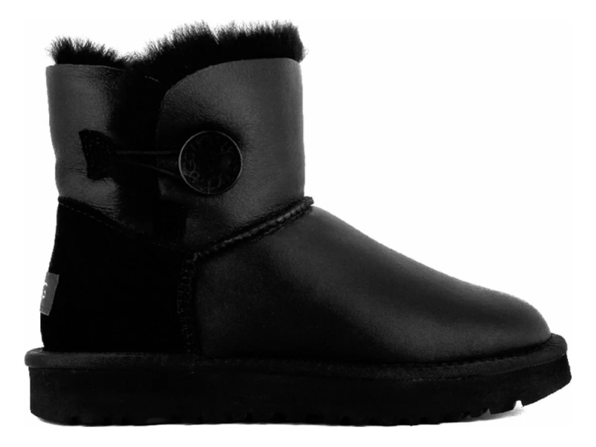 UGG Mini Bailey Button Metallic Black — вид «сбоку»