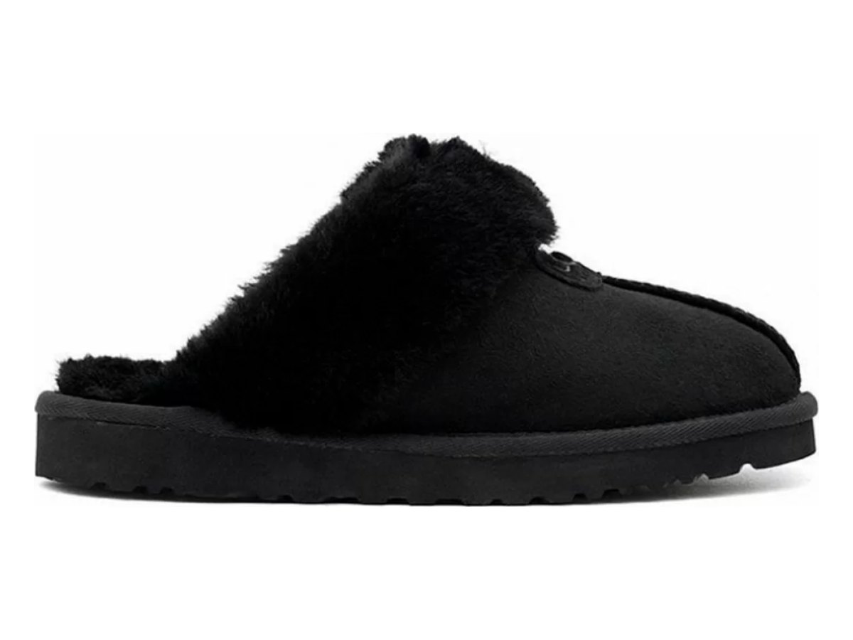 UGG Slippers Scufette Black — вид «сбоку»