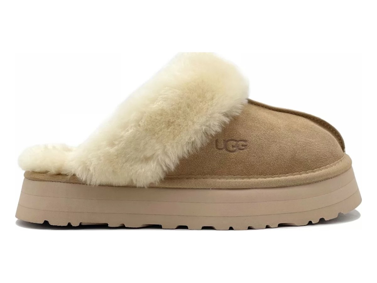 UGG Slippers Scuffette Platform Sand — вид «сбоку»